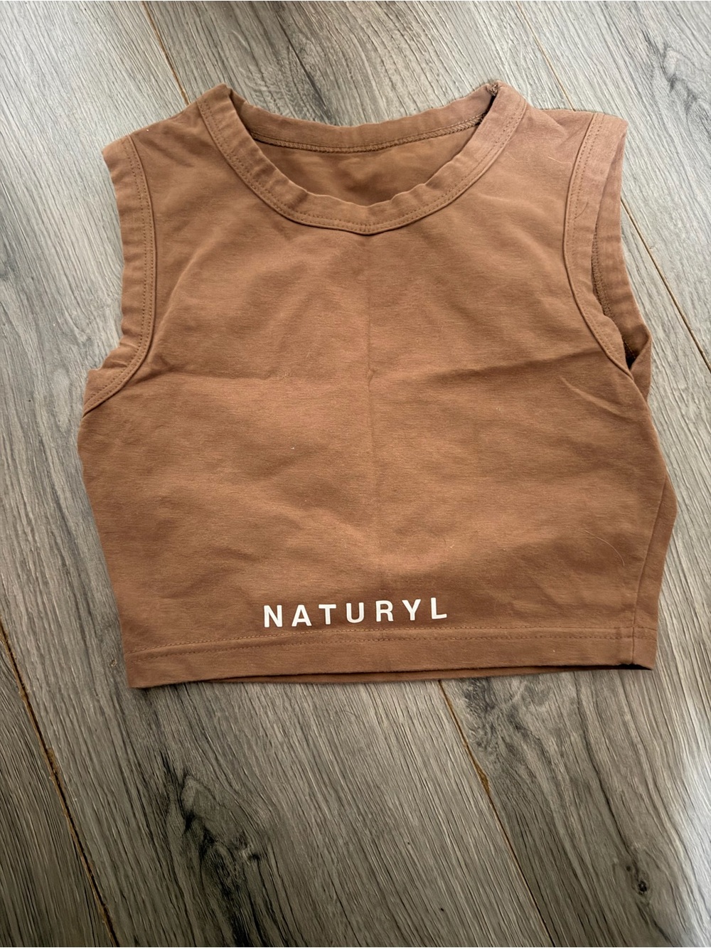 NATURYL Cropped Element Tank Top in Teddy